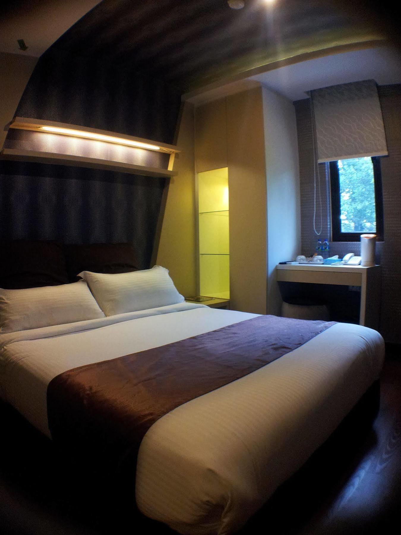 Chariton Hotel Nusa Bestari Johor Bahru Exterior foto