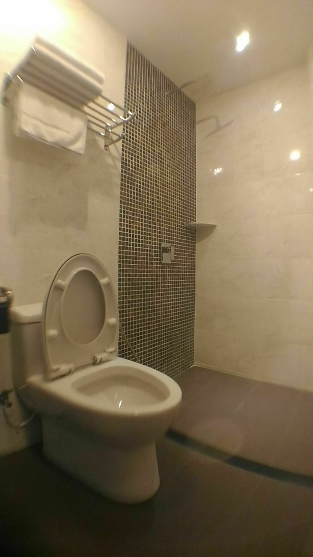 Chariton Hotel Nusa Bestari Johor Bahru Exterior foto